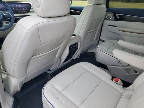 New 2026 Buick Enclave Avenir w/ Super Cruise Package image 22