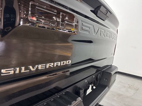 Used 2019 Chevrolet Silverado 1500 RST w/ All-Star Edition image 13