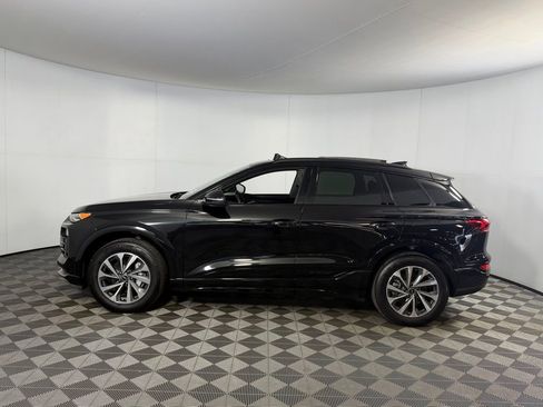 Used 2025 Audi Q6 e-tron Premium w/ Convenience Package AWD/4WD image 11