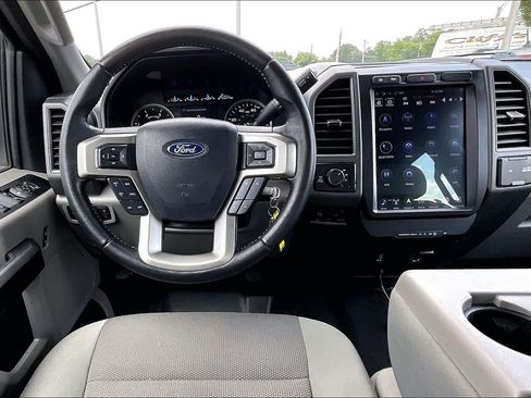 Used 2020 Ford F250 XL w/ STX Appearance Package AWD/4WD image 5