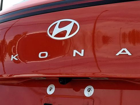 Used 2024 Hyundai Kona SEL FWD image 32