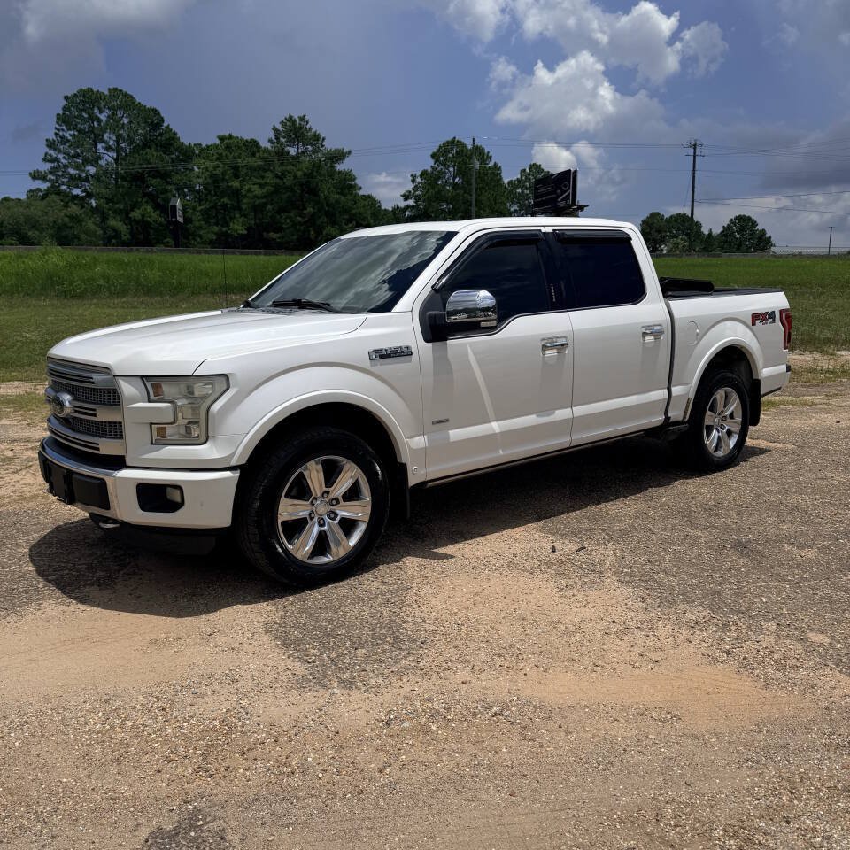 Used 2015 Ford F150 Platinum w/ Equipment Group 701A Luxury AWD/4WD image 1