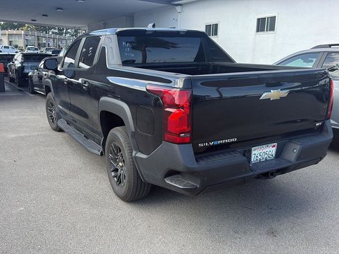 Used 2024 Chevrolet Silverado EV W/T AWD/4WD image 3
