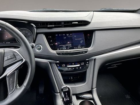 New 2026 Cadillac XT5 Premium Luxury w/ Driver Assist Package FWD image 7