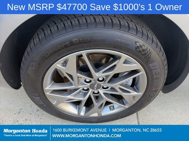 Used 2025 Genesis GV70 2.5T AWD/4WD image 12