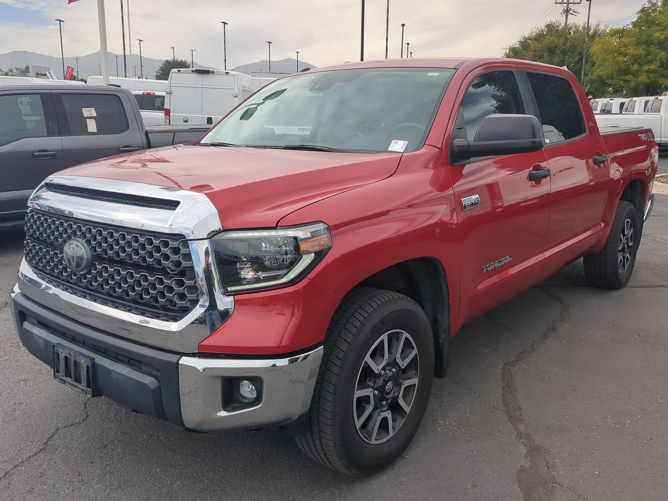 Used 2019 Toyota Tundra SR5 w/ TRD Off Road Package AWD/4WD image 10