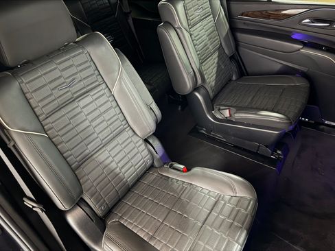 Certified 2023 Cadillac Escalade Sport Platinum w/ LPO, ONYX Package AWD/4WD image 46