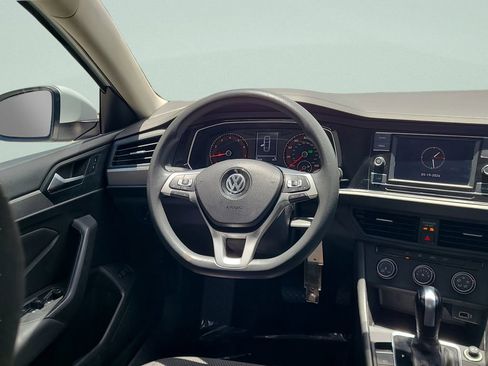 Used 2019 Volkswagen Jetta S FWD image 12
