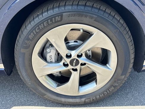 New 2026 Genesis GV70 2.5T Advanced AWD/4WD image 12