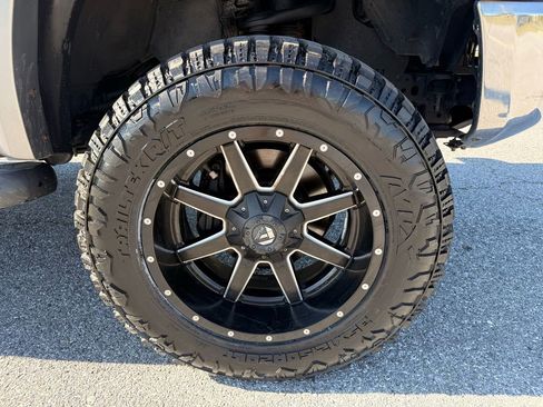 Used 2016 Toyota Tundra SR5 image 31