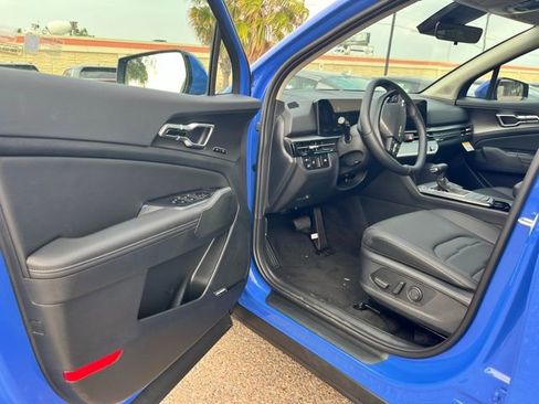New 2026 Kia Sportage SX FWD image 15