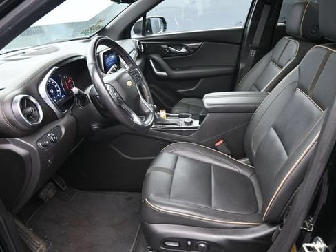 Used 2019 Chevrolet Blazer Premier w/ Sun and Wheels Package AWD/4WD image 15