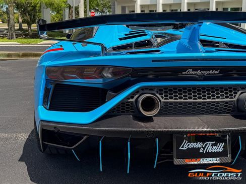 Used 2021 Lamborghini Aventador SVJ AWD/4WD image 55