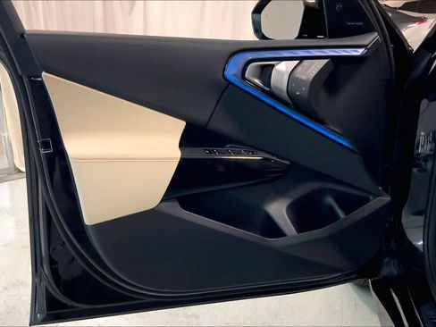 New 2026 BMW X3 M50 w/ Premium Package image 10