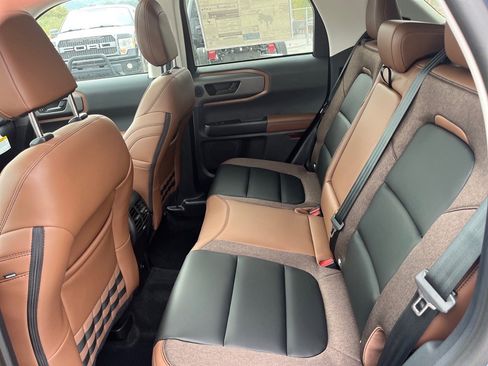 New 2025 Ford Bronco Sport Outer Banks w/ Outer Banks Tech Package+ image 19