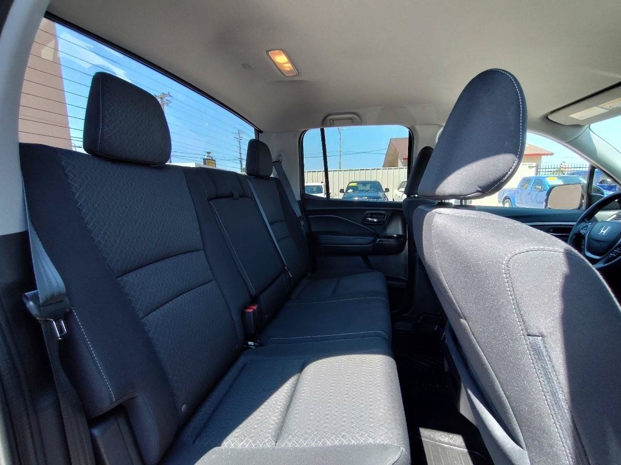 Used 2020 Honda Ridgeline Sport image 39