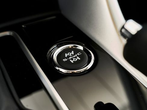 New 2026 Mitsubishi Eclipse Cross ES image 30