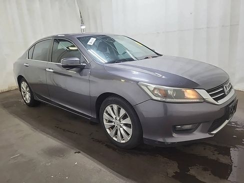 Used 2015 Honda Accord EX image 1