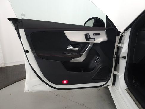 Certified 2023 Mercedes-Benz CLA 250 4MATIC image 5