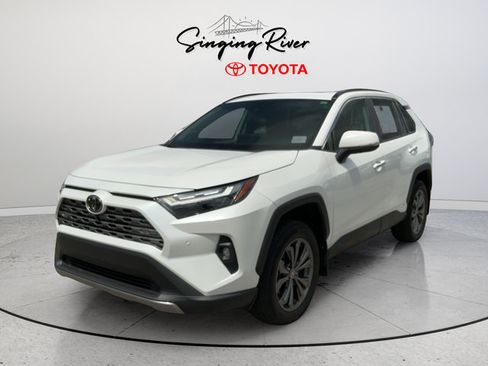 Used 2025 Toyota RAV4 Limited w/ Advanced Technology Package AWD/4WD image 3