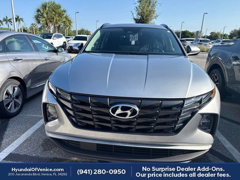 Certified 2024 Hyundai Tucson SEL FWD image 3