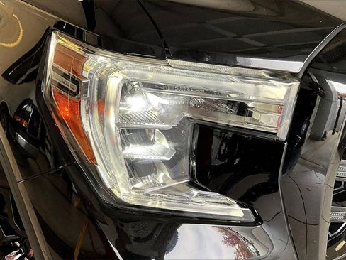 Used 2021 GMC Sierra 1500 Elevation image 27