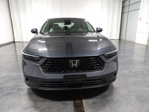Used 2025 Honda Accord LX image 3