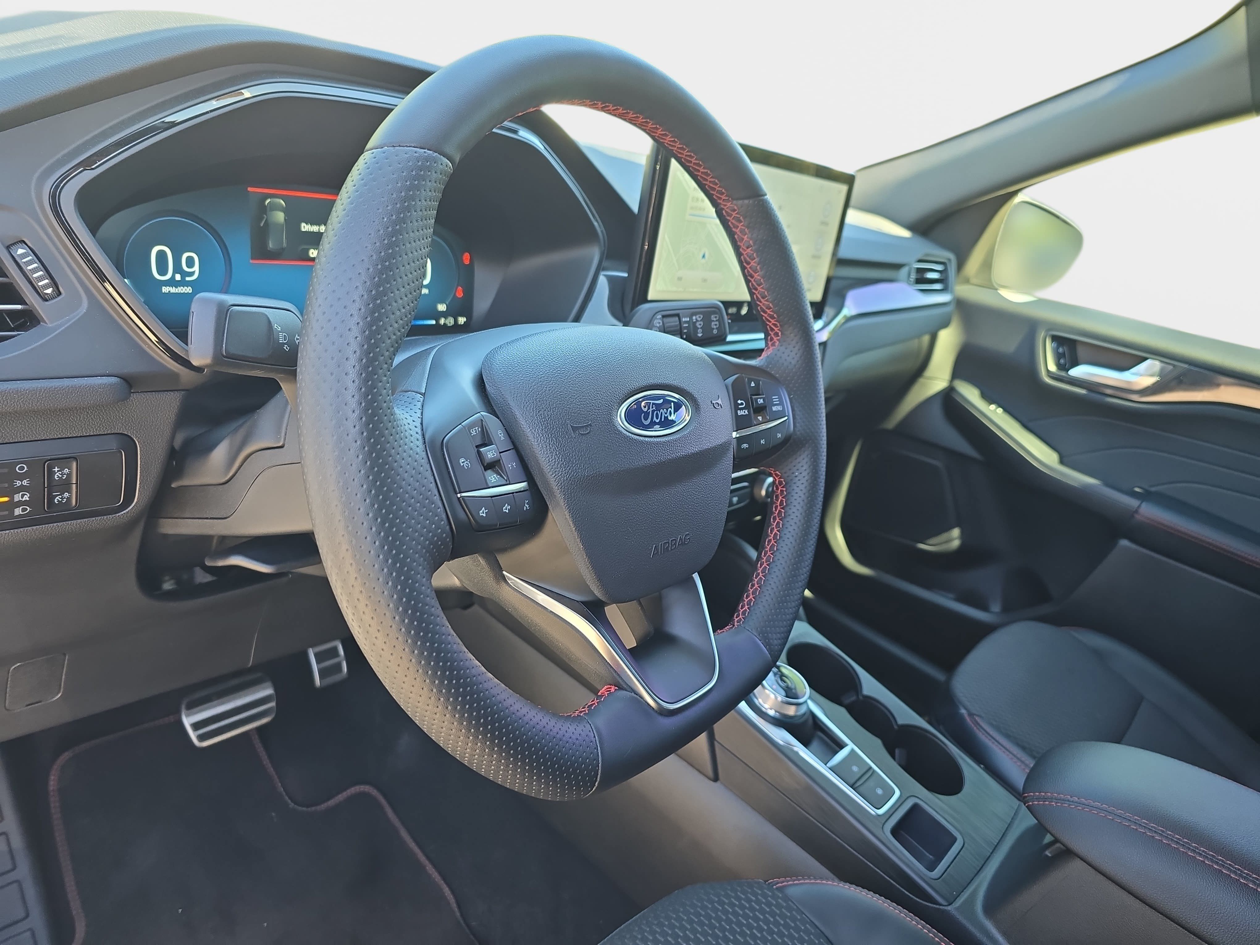 Used 2023 Ford Escape ST-Line Select w/ Tech Pack #2 AWD/4WD image 16