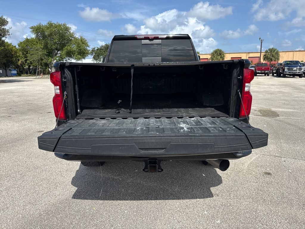 Used 2024 Chevrolet Silverado 2500 High Country w/ Technology Package AWD/4WD image 29