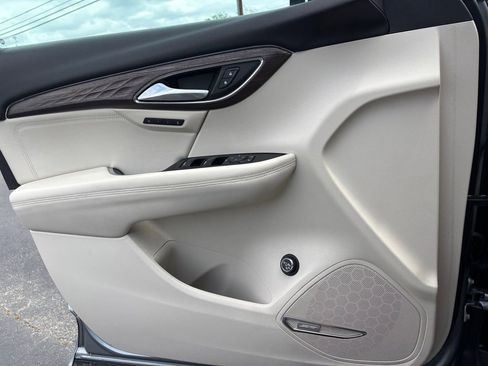 Used 2023 Buick Envision Avenir AWD/4WD image 23