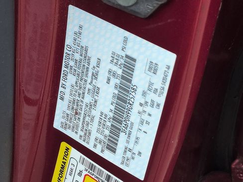 Used 2016 Ford Fusion SE FWD image 35