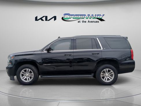 Used 2017 Chevrolet Tahoe LT RWD image 3