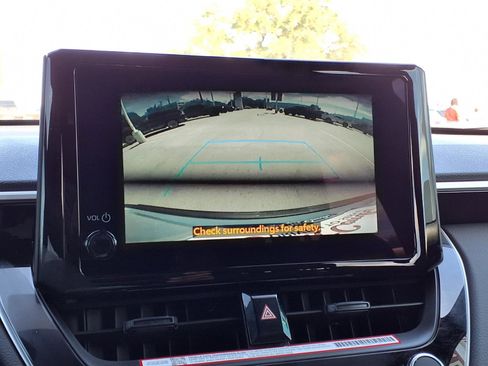 Used 2026 Toyota Corolla Cross SE w/ Moonroof Package image 14