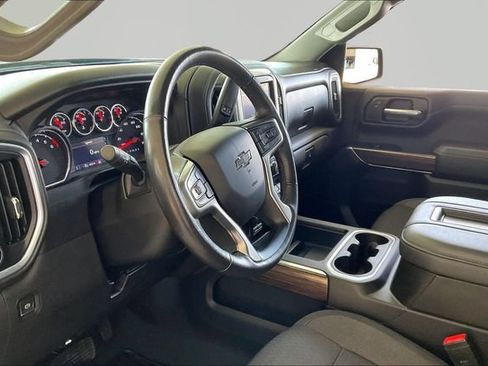 Used 2021 Chevrolet Silverado 1500 RST AWD/4WD image 12