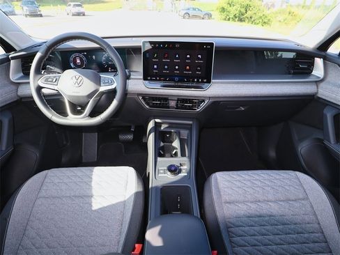 New 2025 Volkswagen Tiguan S image 15