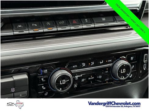 New 2026 Chevrolet Silverado 1500 High Country w/ Technology Package AWD/4WD image 17