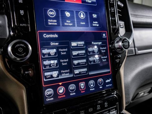 Used 2019 RAM 3500 Laramie image 28