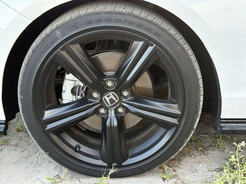 Used 2024 Honda Accord Sport image 4