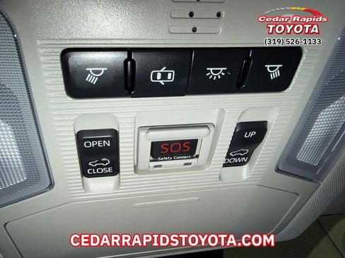 Certified 2019 Toyota RAV4 Limited image 17