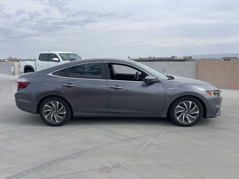Used 2019 Honda Insight Touring image 2