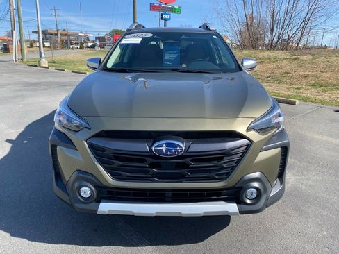 Used 2025 Subaru Outback Touring XT image 2