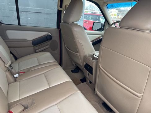 Used 2009 Ford Explorer Eddie Bauer image 23