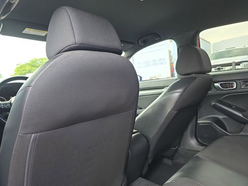 Used 2022 Honda Civic Sport image 17