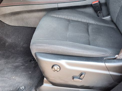 Used 2025 Dodge Durango GT AWD/4WD image 7