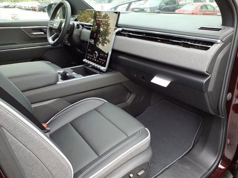 New 2026 GMC Sierra EV Elevation w/ Premium Package image 25