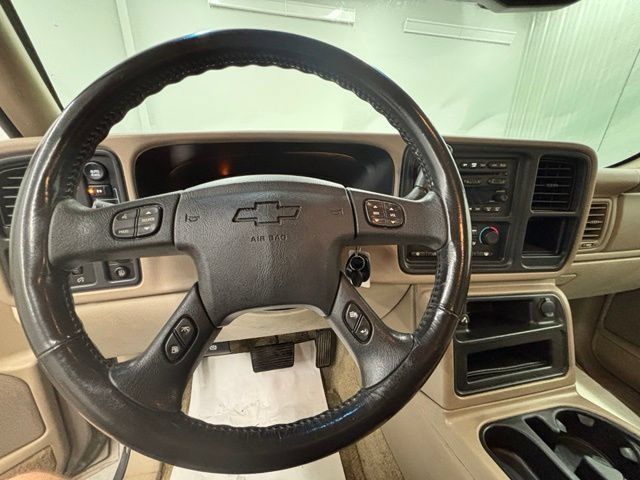 Used 2003 Chevrolet Tahoe LT AWD/4WD image 19