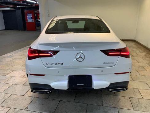 Used 2024 Mercedes-Benz CLA 250 4MATIC image 7