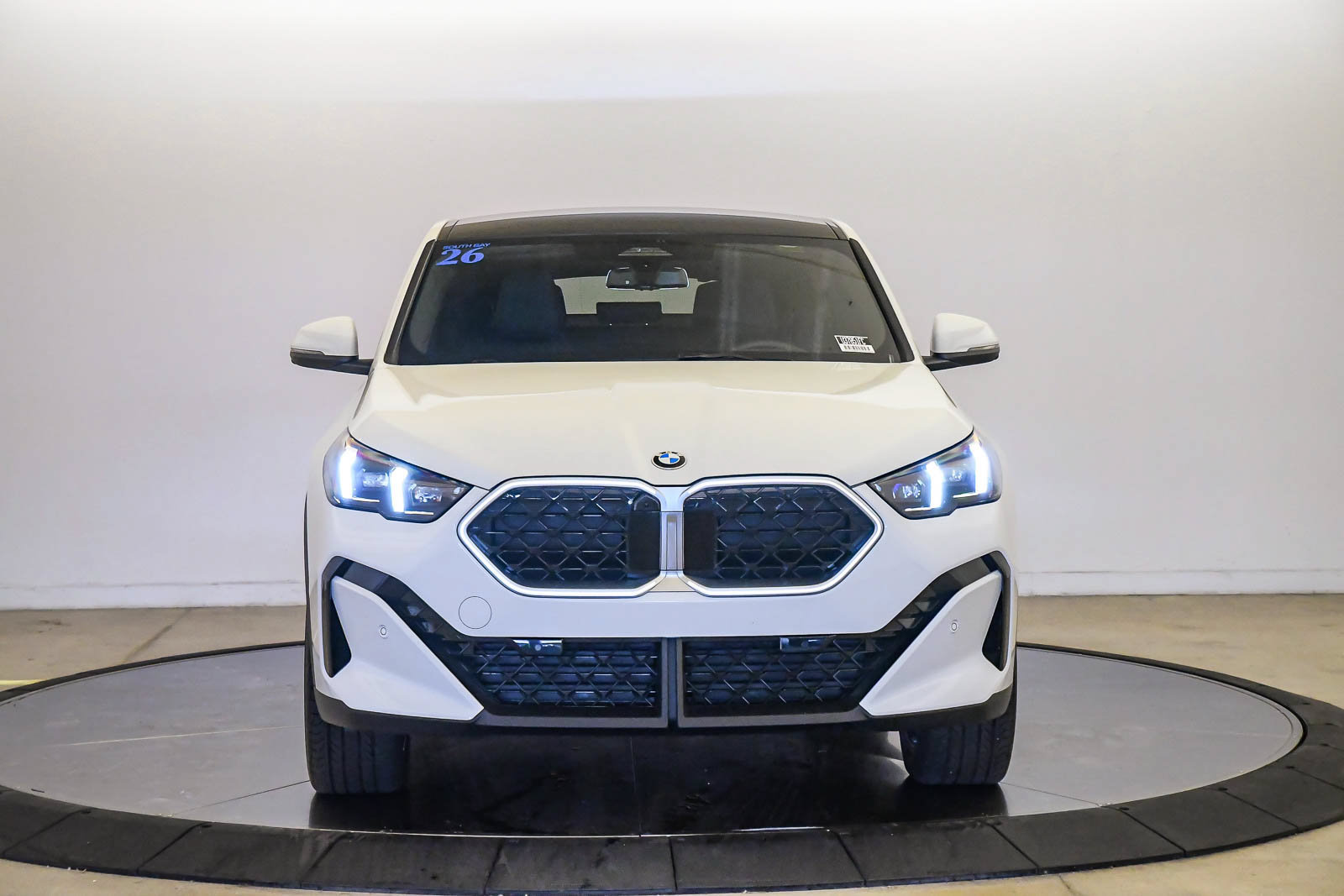 Used 2026 BMW X2 xDrive28i w/ Technology Package AWD/4WD image 6