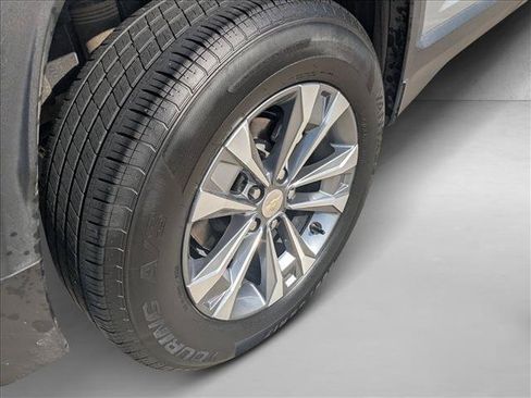 Used 2025 Chevrolet Equinox LT AWD/4WD image 20