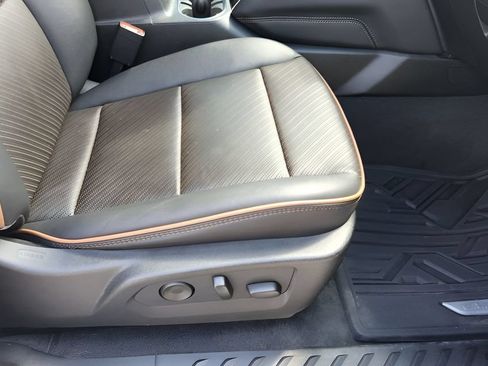 Used 2023 GMC Canyon AT4 w/ AT4 Premium Package AWD/4WD image 36